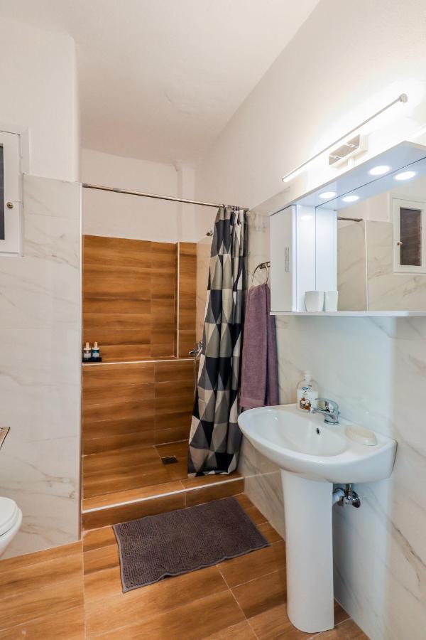 Grand Apartment Next To Center 3Bd 110Sqm Tesalonika Bagian luar foto