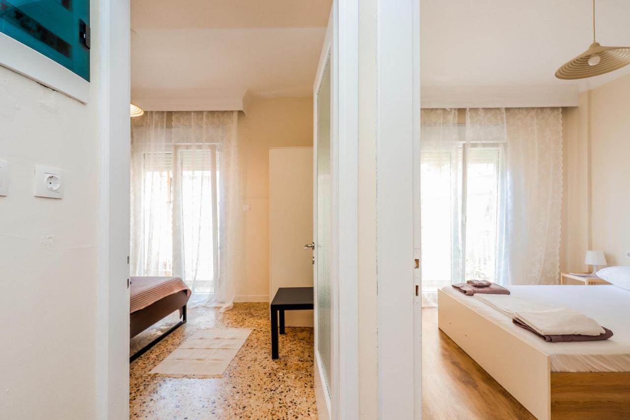Grand Apartment Next To Center 3Bd 110Sqm Tesalonika Bagian luar foto