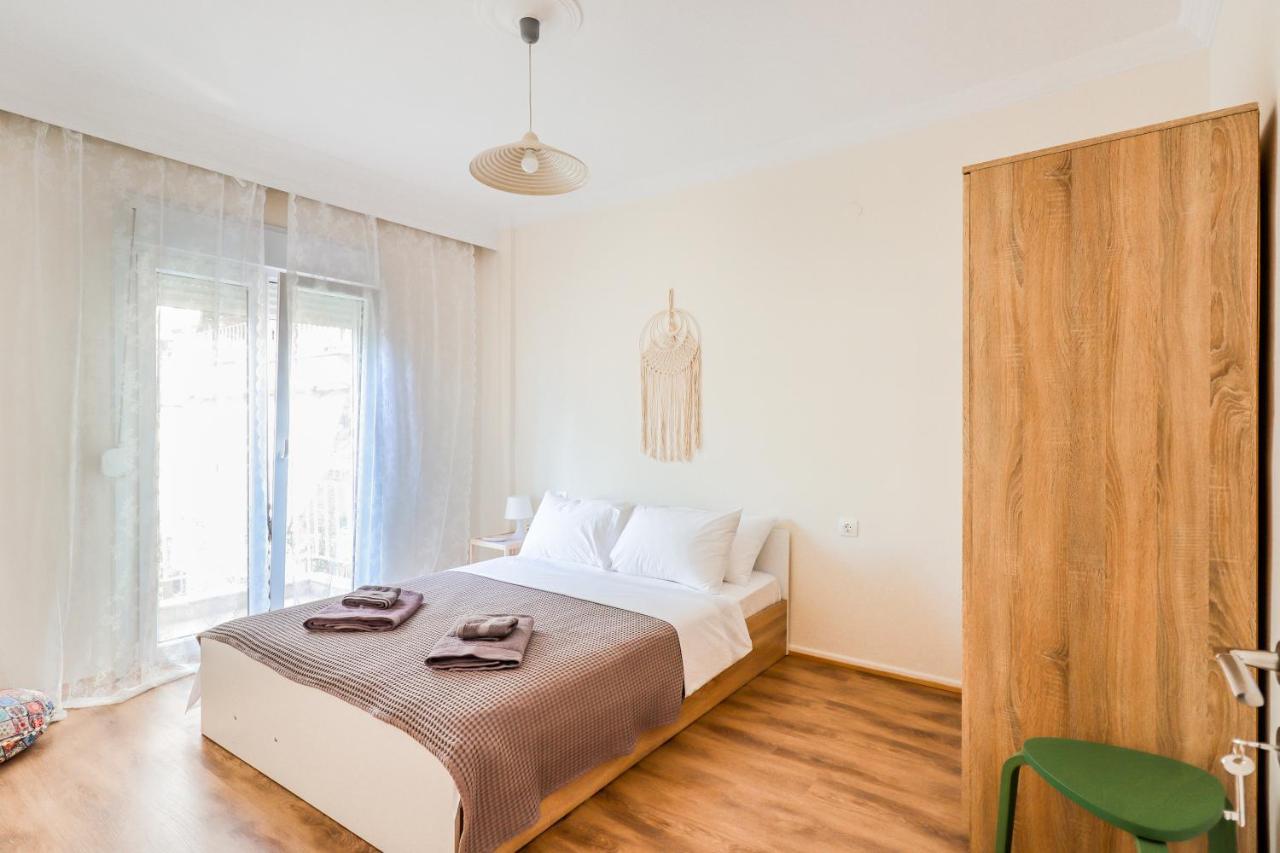 Grand Apartment Next To Center 3Bd 110Sqm Tesalonika Bagian luar foto
