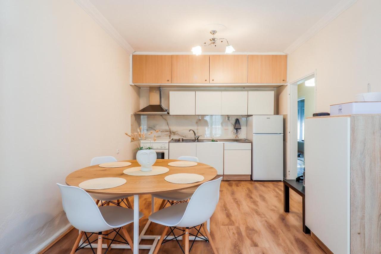 Grand Apartment Next To Center 3Bd 110Sqm Tesalonika Bagian luar foto