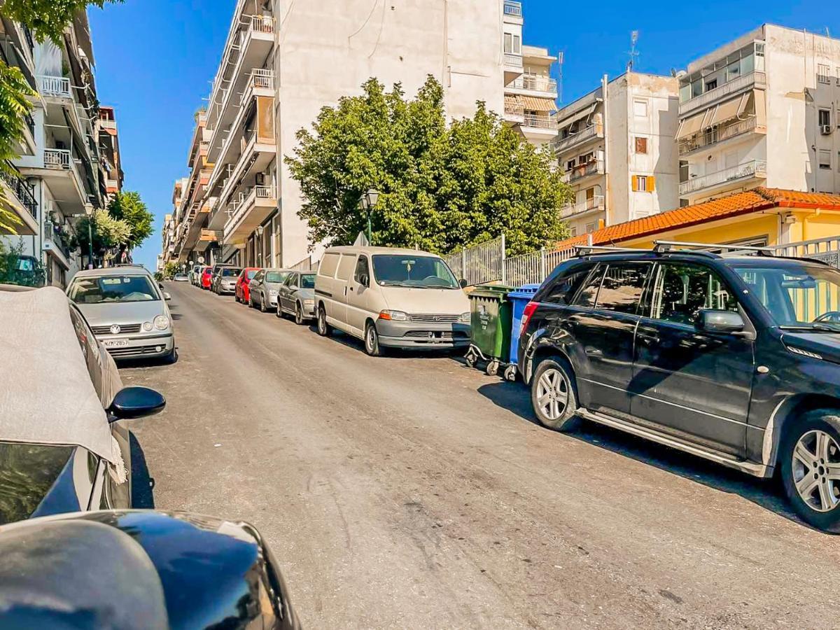 Grand Apartment Next To Center 3Bd 110Sqm Tesalonika Bagian luar foto